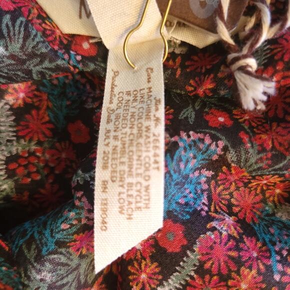 New Matilda Jane Choose Your Own Path Carol Top Floral Prairie Boho LARGE - Picture 8 of 8